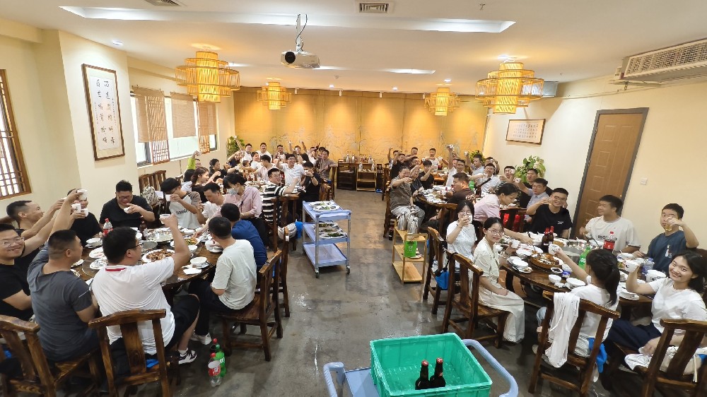 園藏清暉·樂(lè)在長(zhǎng)鹿--2025年·藍(lán)柯路家游季·戶外拓展活動(dòng)