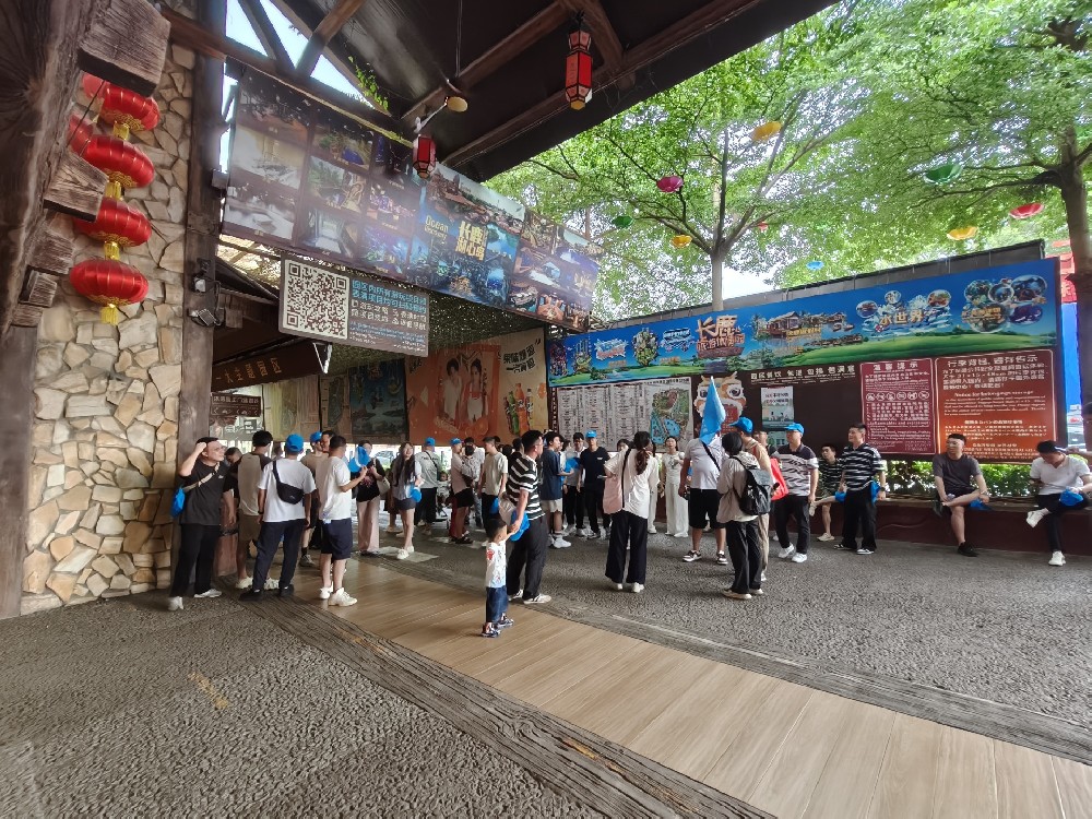 園藏清暉·樂(lè)在長(zhǎng)鹿--2025年·藍(lán)柯路家游季·戶外拓展活動(dòng)